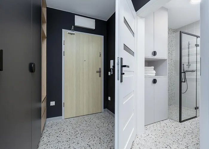 Bronowicka Comfort By Bookinghost