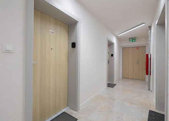 Bronowicka Comfort By Bookinghost