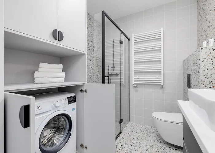 Bronowicka Comfort By Bookinghost