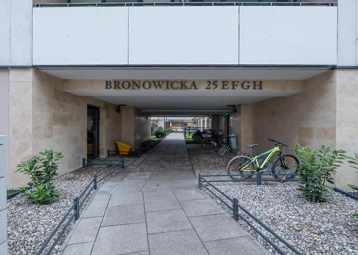 Bronowicka Comfort By Bookinghost